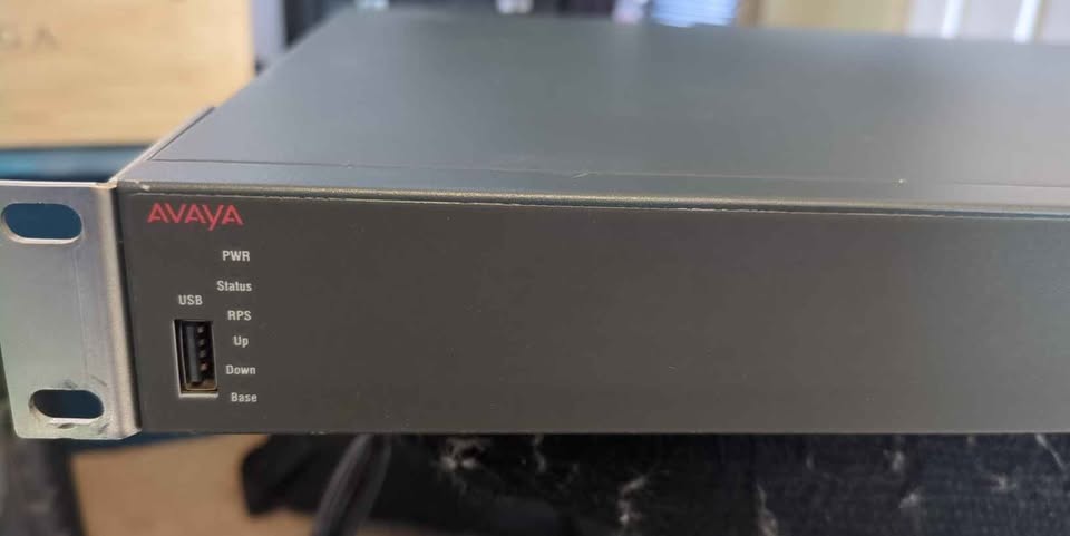 Avaya AL4500A15-E6 4524GT-PWR Ethernet Routing Switch Switch - 24 ports